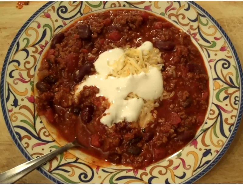 Wick Fowler's Authentic Texas Chili — 2-Alarm Texas Red Recipe