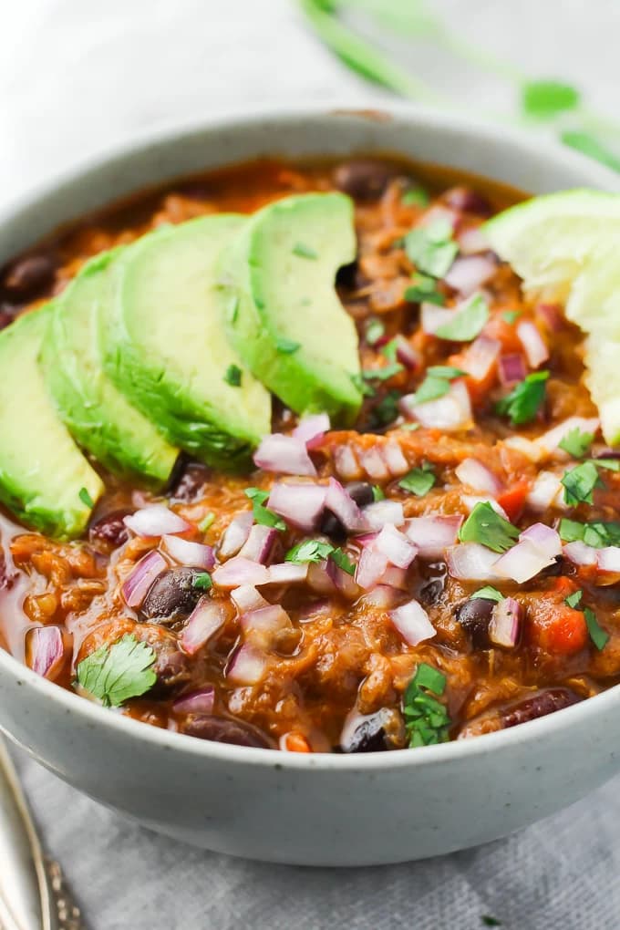 Tuna and Avocado Cold-Smoked Chili
